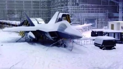 殲-10淋雨漏水尷尬不再 中國(guó)開建一高端實(shí)驗(yàn)室